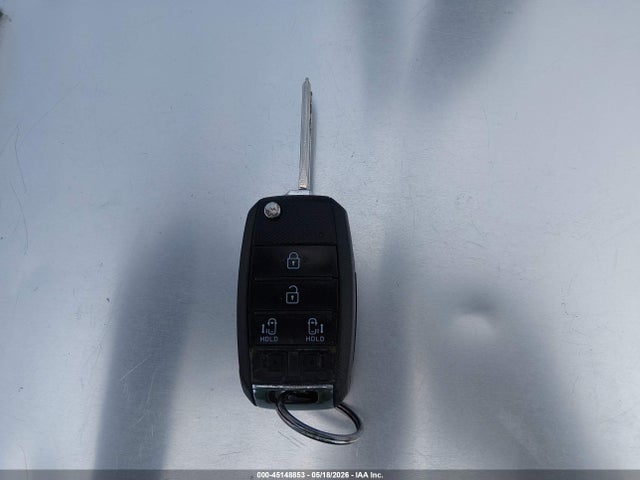KIA SEDONA LX 2016 KNDMB5C12G6192543 Image 11