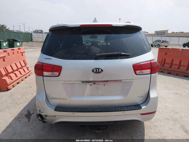 KIA SEDONA LX 2016 KNDMB5C12G6192543 Image 17