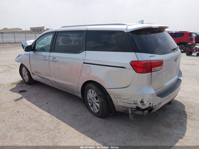 KIA SEDONA LX 2016 KNDMB5C12G6192543 Image 3