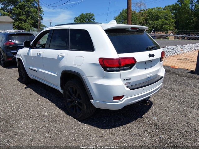 45148886 :رقم المزاد ، 1C4RJFAGXHC714375 vin ، 2017 Jeep Grand Cherokee Altitude 4x4 مزاد بيع