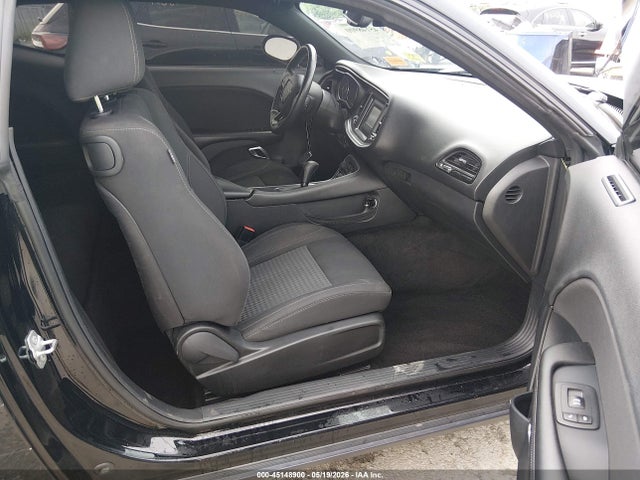2015 Dodge Challenger R/t მანქანა იყიდება აუქციონზე, vin: 2C3CDZAT9FH707203, აუქციონის ნომერი: 45148900