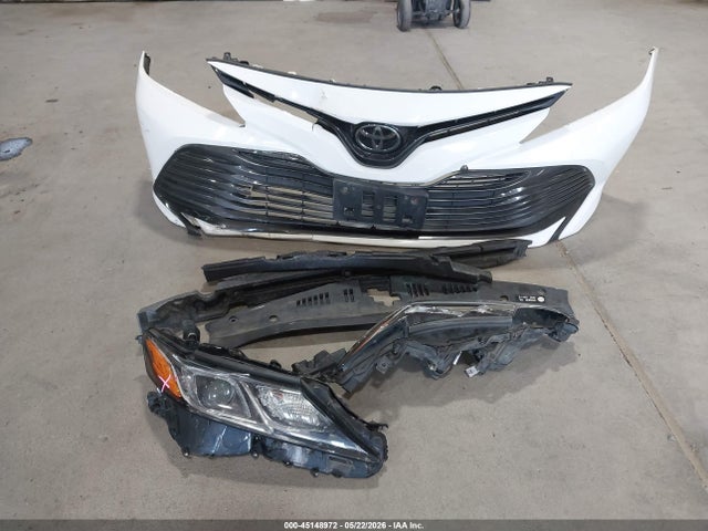 2018 Toyota Camry Le მანქანა იყიდება აუქციონზე, vin: 4T1B11HKXJU100324, აუქციონის ნომერი: 45148972