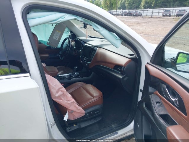 1GNEVJKW2KJ183906 Chevrolet Traverse High Country
