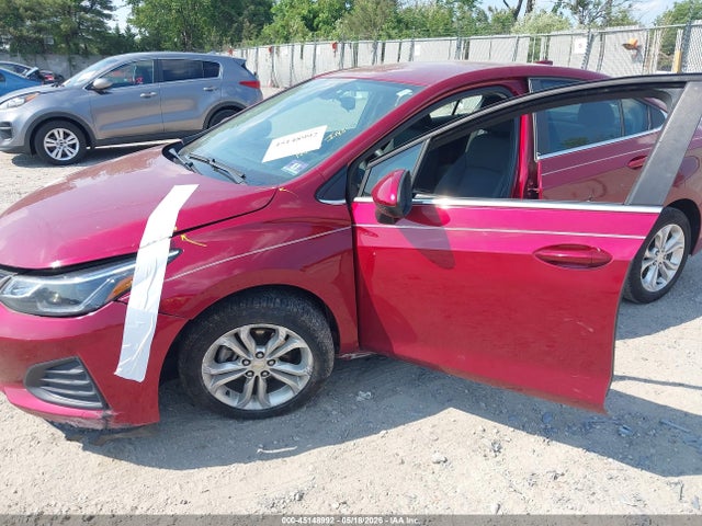 2019 Chevrolet Cruze Lt მანქანა იყიდება აუქციონზე, vin: 1G1BE5SM1K7139774, აუქციონის ნომერი: 45148992