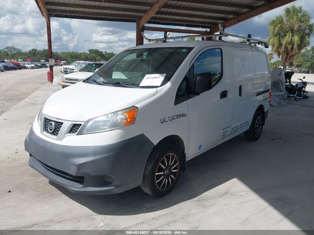 45149037 :رقم المزاد ، 3N6CM0KN4FK735136 vin ، 2015 Nissan Nv200 Sv مزاد بيع