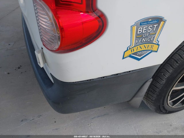 45149037 :رقم المزاد ، 3N6CM0KN4FK735136 vin ، 2015 Nissan Nv200 Sv مزاد بيع
