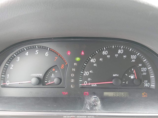 2002 Toyota Camry Le V6 მანქანა იყიდება აუქციონზე, vin: 4T1BF32K52U027631, აუქციონის ნომერი: 45149091