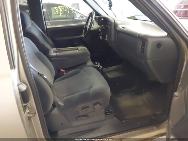2001 Chevrolet Silverado 1500 Ls მანქანა იყიდება აუქციონზე, vin: 1GCEK19T81E221076, აუქციონის ნომერი: 45149098