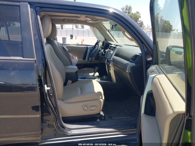 45149106 :رقم المزاد ، JTEBU5JR8F5254537 vin ، 2015 Toyota 4runner Sr5 Premium مزاد بيع