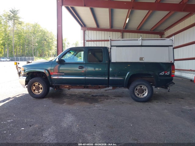 45149205 :رقم المزاد ، 1GTHK29U92E143257 vin ، 2002 Gmc Sierra 2500hd Sle مزاد بيع