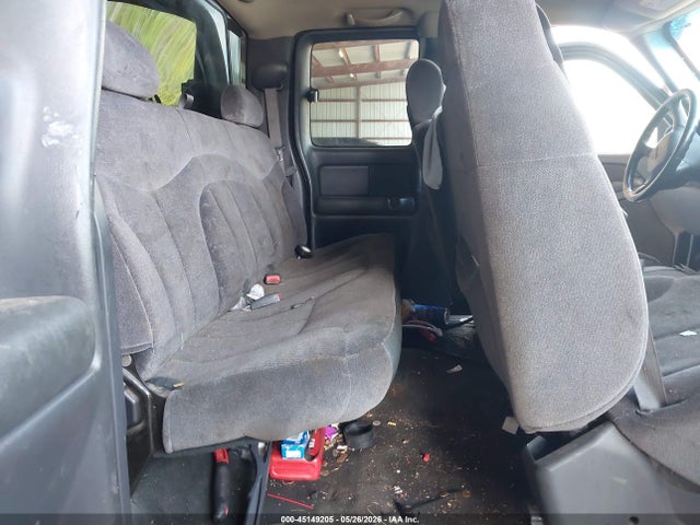 45149205 :رقم المزاد ، 1GTHK29U92E143257 vin ، 2002 Gmc Sierra 2500hd Sle مزاد بيع