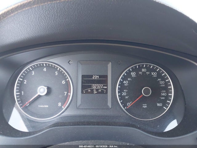 45149231 :رقم المزاد ، 3VWD17AJ4EM213792 vin ، 2014 Volkswagen Jetta 1.8t Se مزاد بيع
