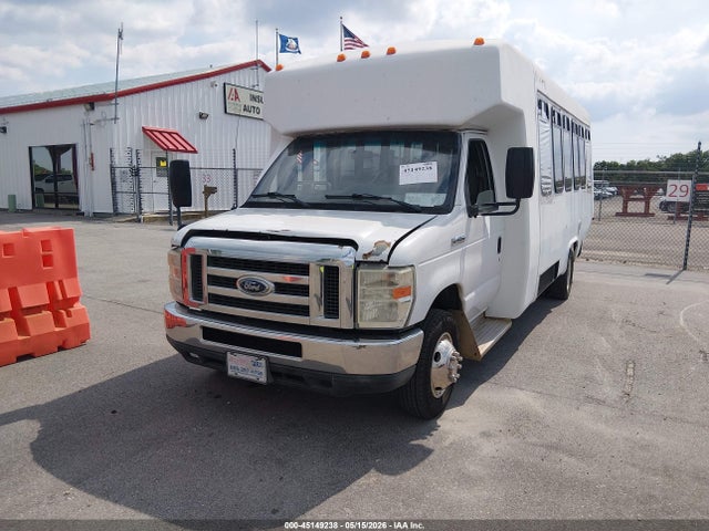 45149238 :رقم المزاد ، 1FDFE4FS9DDA02853 vin ، 2013 Ford E-450 Cutaway مزاد بيع