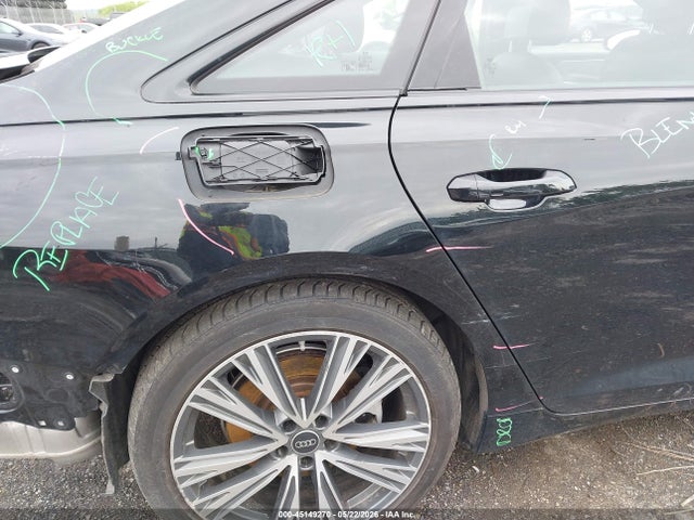 Aukcja sprzedaży 2024 Audi A6 Premium Plus 45 Tfsi Quattro S Tronic, vin: WAUE3BF28RN040941, numer aukcji: 45149270