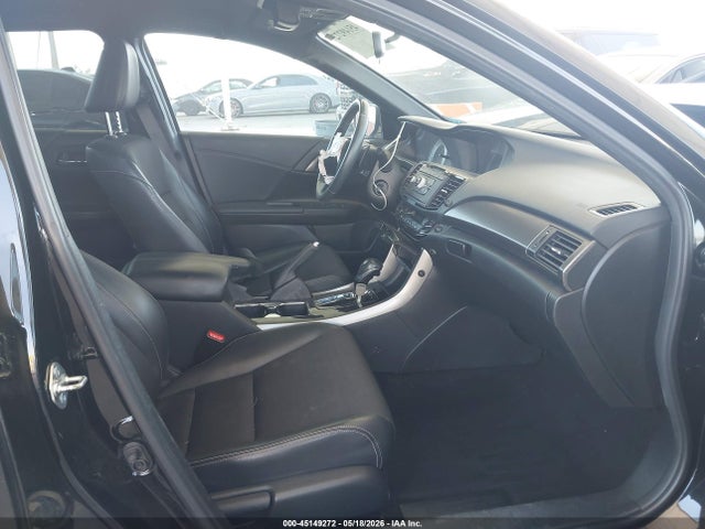 Продажа на аукционе авто 2016 Honda Accord Sport, vin: 1HGCR2F52GA237841, номер лота: 45149272