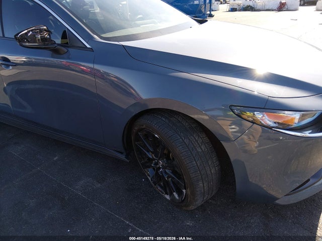Mazda Mazda3 2.5 S Carbon Edition 2025 JM1BPBCM8S1781040 Image 6