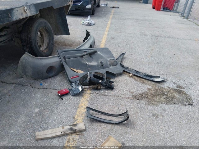 Продажа на аукционе авто 2003 Gmc Sierra 3500 Chassis, vin: 1GDJK39163E234836, номер лота: 45149292