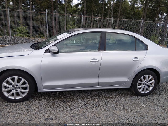 45149332 :رقم المزاد ، 3VWD17AJ8EM332882 vin ، 2014 Volkswagen Jetta 1.8t Se مزاد بيع