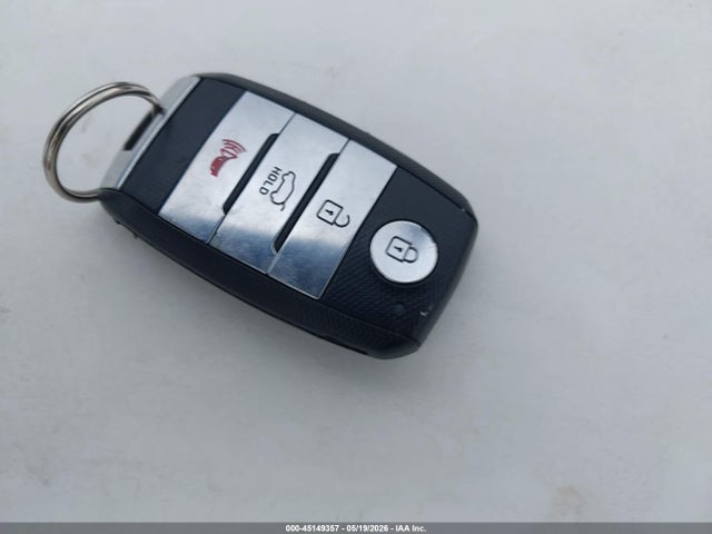 5XYPKDA12GG022903 KIA Sorento 2.0t Sxl