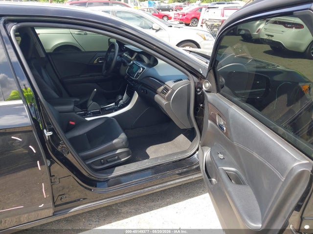 2017 Honda Accord Hybrid Ex-l მანქანა იყიდება აუქციონზე, vin: JHMCR6F56HC028662, აუქციონის ნომერი: 45149377
