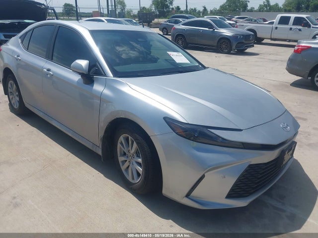 Toyota CAMRY LE 2026 4T1DAACK5TU723286 Image 1