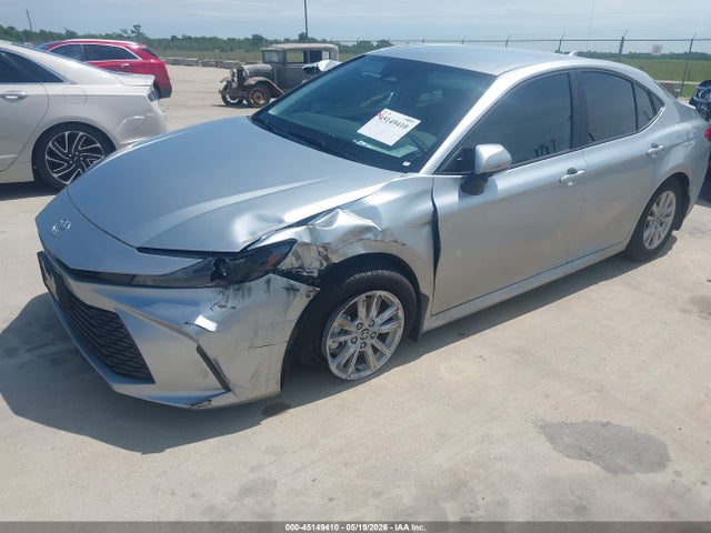 Toyota CAMRY LE 2026 4T1DAACK5TU723286 Image 2