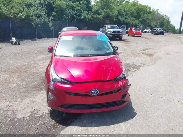Toyota Prius Four Touring 2018 JTDKARFU7J3553085 Image 19