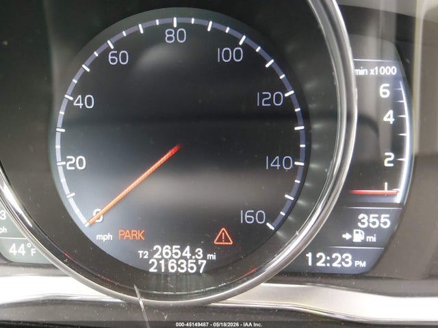 2015 Volvo Xc60 T5/t5 Premier მანქანა იყიდება აუქციონზე, vin: YV4612RK8F2628468, აუქციონის ნომერი: 45149487