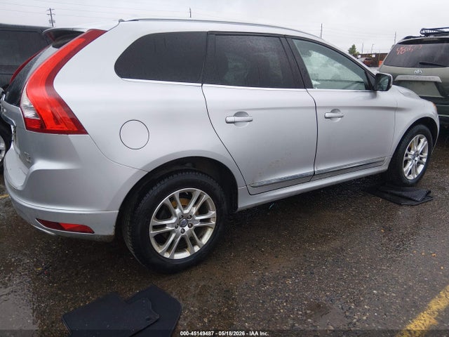 2015 Volvo Xc60 T5/t5 Premier მანქანა იყიდება აუქციონზე, vin: YV4612RK8F2628468, აუქციონის ნომერი: 45149487