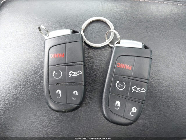 2015 Chrysler 200 C მანქანა იყიდება აუქციონზე, vin: 1C3CCCEG9FN553662, აუქციონის ნომერი: 45149521