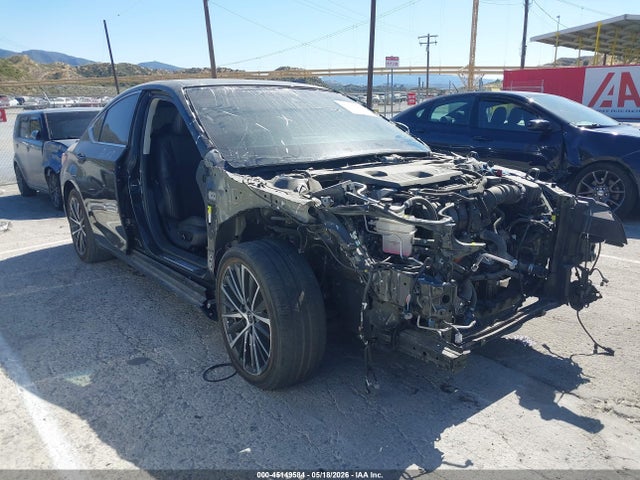 Lexus ES 300H 2024 58ADA1C15RU045065 main image