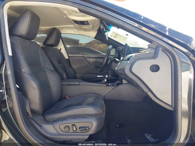 Lexus ES 300H 2024 58ADA1C15RU045065 Image 5