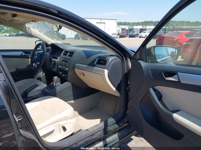 Продаж на аукціоні авто 2013 Volkswagen Jetta 2.5l Se, vin: 3VWDP7AJXDM297985, номер лоту: 45149611