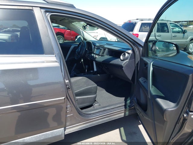Toyota RAV4 LE 2017 2T3BFREV0HW659137 Image 5
