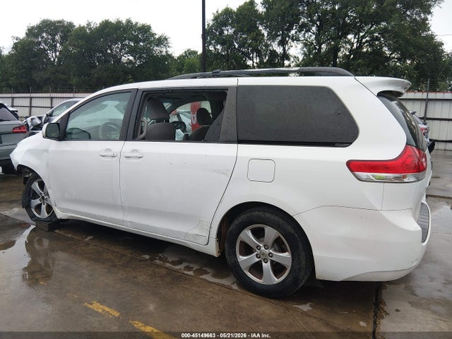 Продажа на аукционе авто 2013 Toyota Sienna Le V6 8 Passenger, vin: 5TDKK3DC3DS302071, номер лота: 45149663
