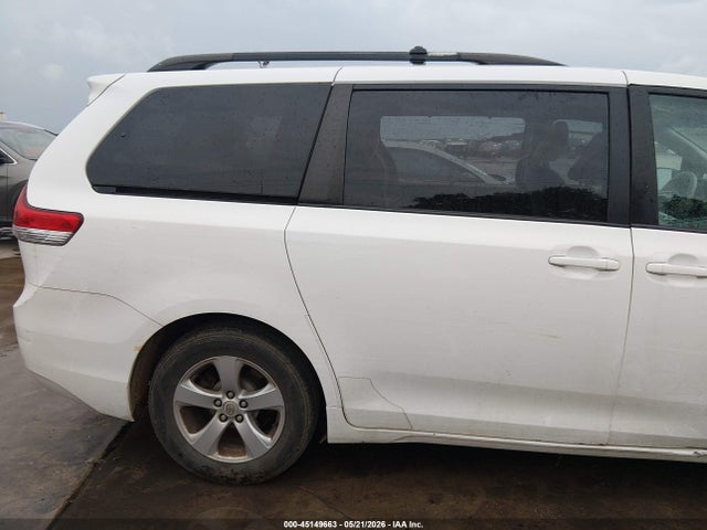Продажа на аукционе авто 2013 Toyota Sienna Le V6 8 Passenger, vin: 5TDKK3DC3DS302071, номер лота: 45149663