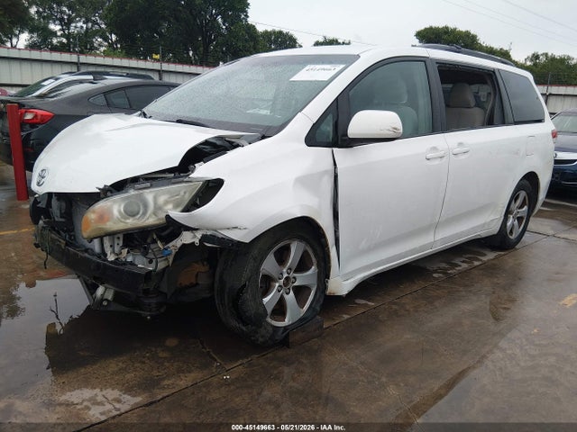 Продажа на аукционе авто 2013 Toyota Sienna Le V6 8 Passenger, vin: 5TDKK3DC3DS302071, номер лота: 45149663