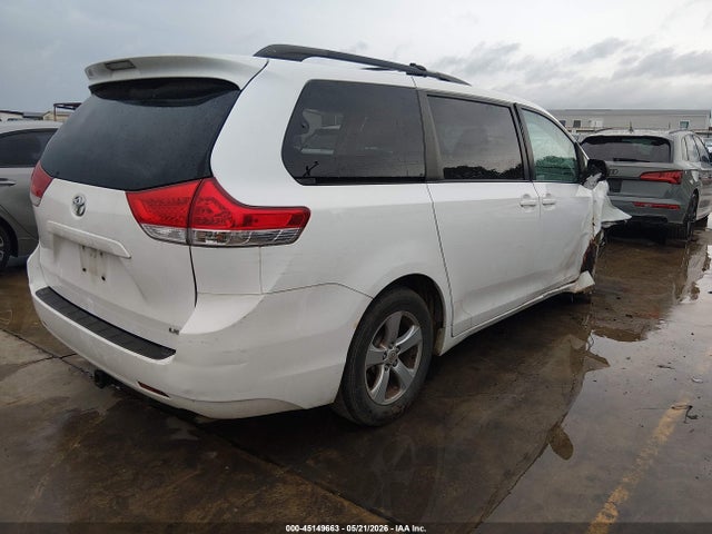 Продажа на аукционе авто 2013 Toyota Sienna Le V6 8 Passenger, vin: 5TDKK3DC3DS302071, номер лота: 45149663