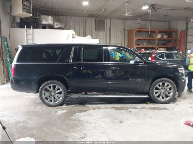 2015 Chevrolet Suburban 1500 Ltz მანქანა იყიდება აუქციონზე, vin: 1GNSKKKC8FR559619, აუქციონის ნომერი: 45149665