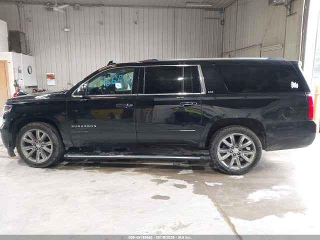 2015 Chevrolet Suburban 1500 Ltz მანქანა იყიდება აუქციონზე, vin: 1GNSKKKC8FR559619, აუქციონის ნომერი: 45149665