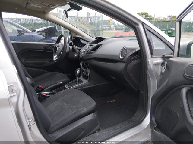 Ford FIESTA SE 2018 3FADP4EJ3JM115489 Image 5