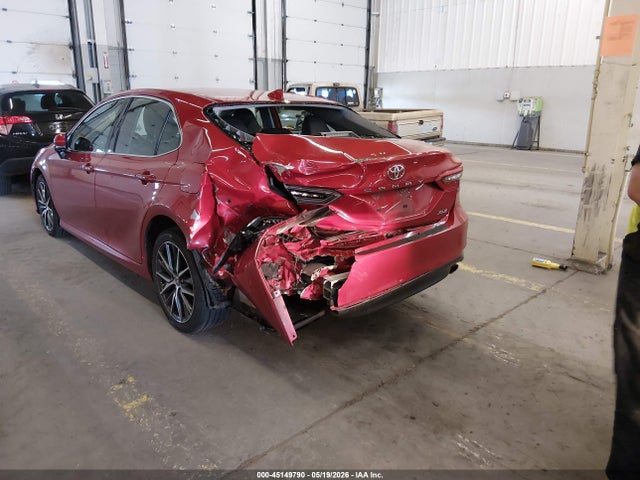 4T1F11AK4RU202127 Toyota CAMRY XLE
