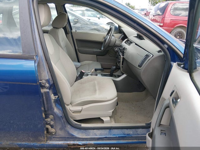45149824 :رقم المزاد ، 1FAHP35N48W151460 vin ، 2008 Ford Focus Se/ses مزاد بيع