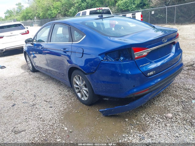 45149852 :رقم المزاد ، 3FA6P0H77HR310834 vin ، 2017 Ford Fusion Se مزاد بيع