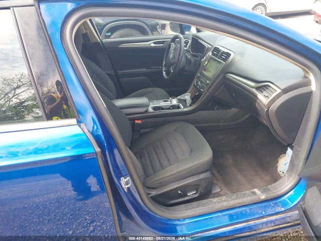 45149852 :رقم المزاد ، 3FA6P0H77HR310834 vin ، 2017 Ford Fusion Se مزاد بيع