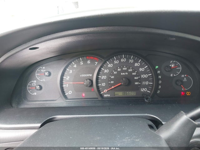 45149859 :رقم المزاد ، 5TBDT44115S470263 vin ، 2005 Toyota Tundra Sr5 V8 مزاد بيع