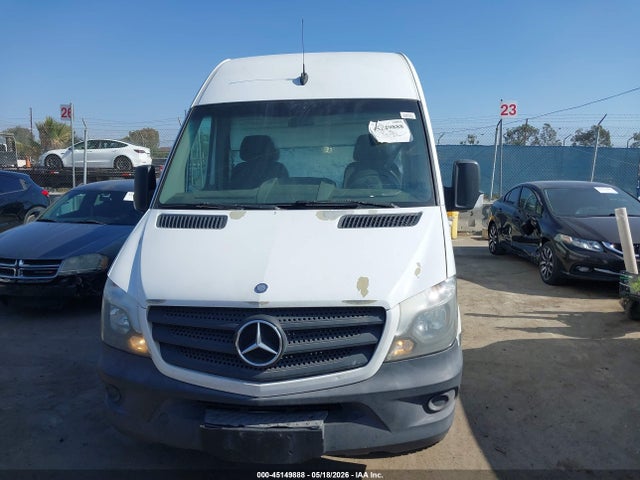 45149888 :رقم المزاد ، WD3PF4CC5FP138959 vin ، 2015 Mercedes-benz Sprinter 3500 High  Roof مزاد بيع