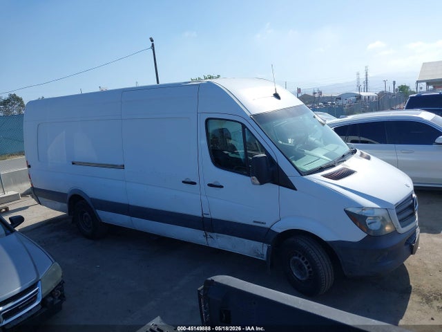45149888 :رقم المزاد ، WD3PF4CC5FP138959 vin ، 2015 Mercedes-benz Sprinter 3500 High  Roof مزاد بيع