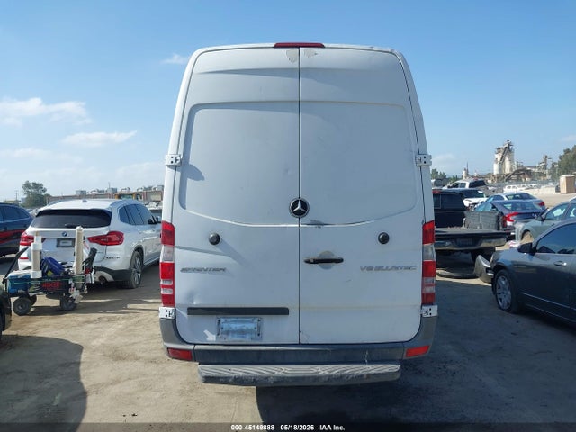 45149888 :رقم المزاد ، WD3PF4CC5FP138959 vin ، 2015 Mercedes-benz Sprinter 3500 High  Roof مزاد بيع