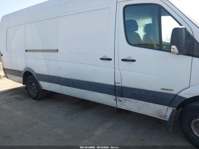 45149888 :رقم المزاد ، WD3PF4CC5FP138959 vin ، 2015 Mercedes-benz Sprinter 3500 High  Roof مزاد بيع